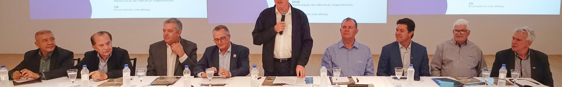 Coagru presente no Encontro de Núcleos Cooperativos em Umuarama