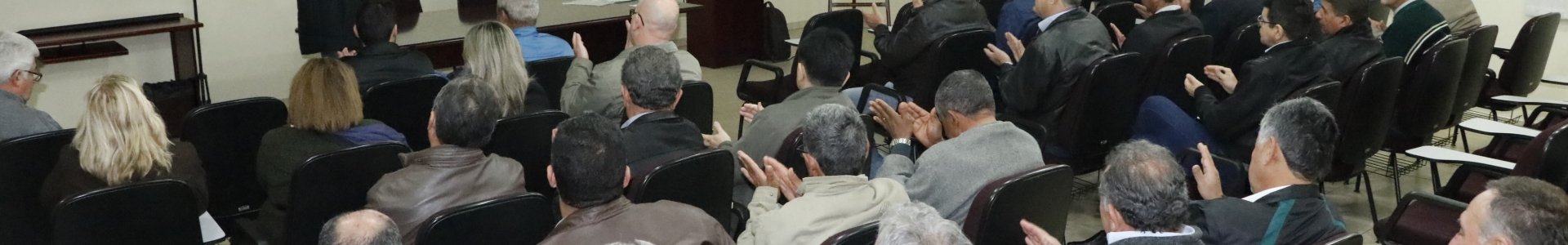 COAGRU RECEBE TÉCNICOS DA OCEPAR