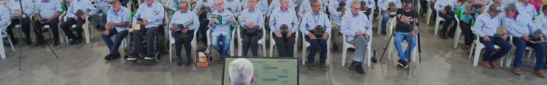 Coagru realiza 50ª Assembleia Geral Ordinária com homenagens e planejamento para o futuro