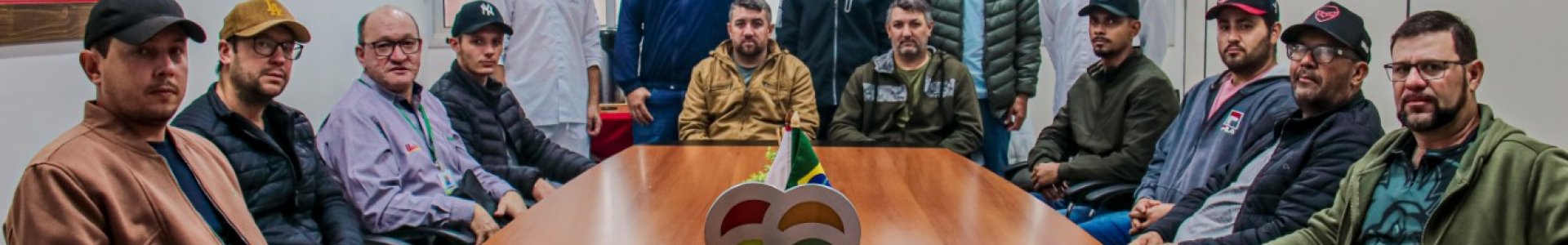Visita técnica à Unitá amplia conhecimentos sobre biosseguridade na avicultura