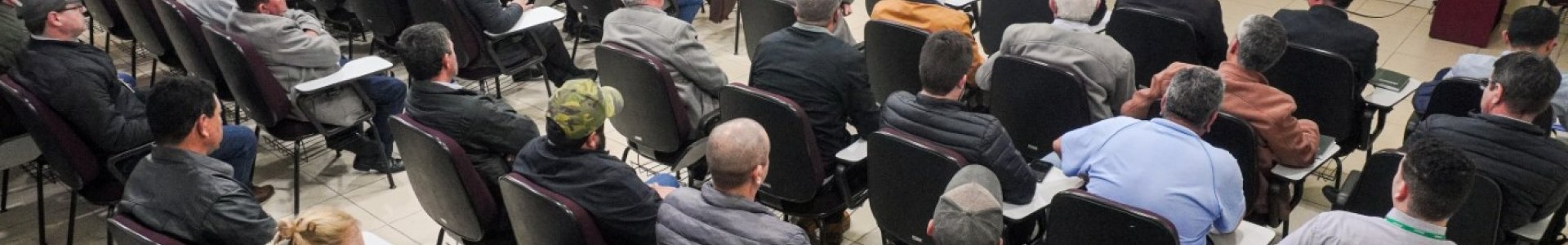 Coagru recebe representantes da Ocepar em reunião do Programa de Autogestão