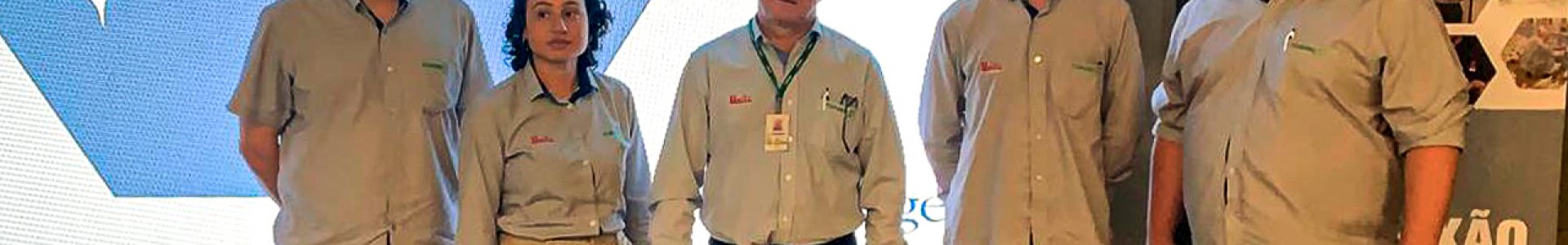 Equipe da Unidade Avícola da Coagru participa do evento Conexão Aviagen