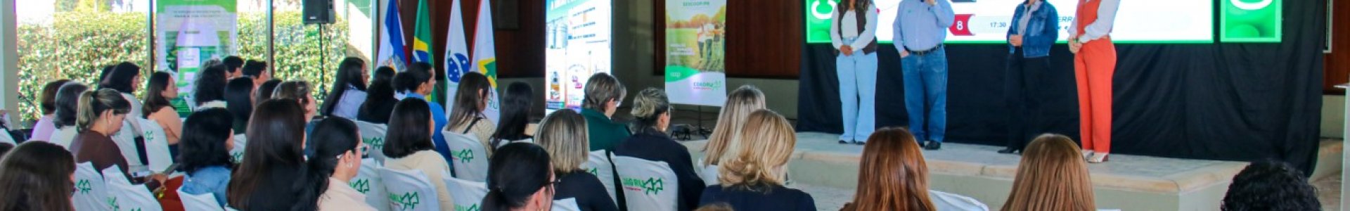 Coagru realiza tradicional Curso Viver Bem para as participantes do Coopermulher