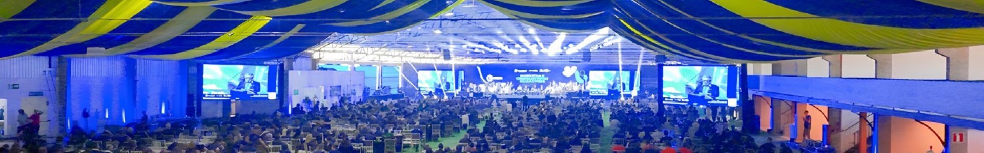 Coagru marca presença em grande encontro cooperativista em Carambeí