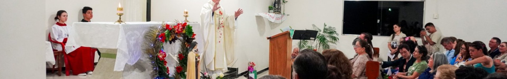 Comunidade Santa Teresinha de Ubiratã encerra novena com celebração especial