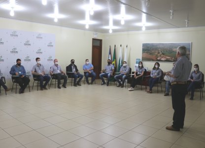 Colaboradores da Unidade Avícola se reúnem