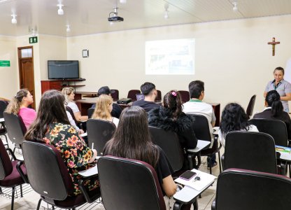 Alunos do curso de Gestão Rural do SENAR/PR visitam a Coagru
