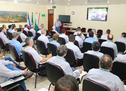 Lideranças da Coagru se reúnem para traçar metas