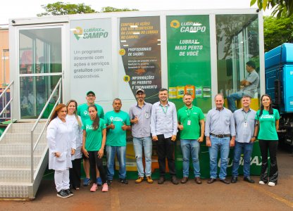 Carreta Lubrax leva serviços de saúde e bem-estar aos associados e colaboradores da Coagru 