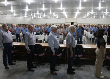Coagru celebra Dia do Trabalho em confraternização com colaboradores