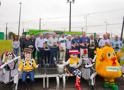 Coagru celebra 50 anos com grande festa para associados e comunidade