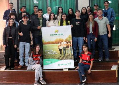 Jovens do Lidercoop Fase II discutem empreendedorismo e sucessão familiar