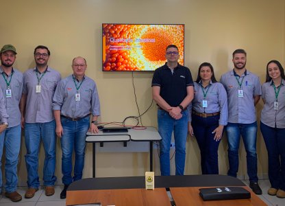 Treinamento de Necropsia para equipe técnica da Unidade Avícola da Coagru