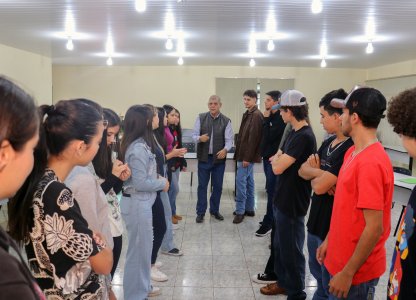 Formação de jovens aborda o poder da diversificação na propriedade rural