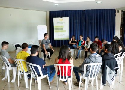 LIDERCOOP FASE II REALIZA CURSO DE EMPREENDEDORISMO COOPERATIVO