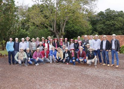Coagru recebe jovens cooperativistas da Argentina