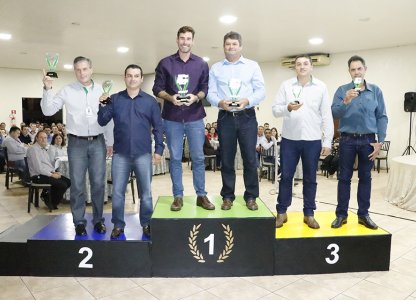 Coagru realizou Cerimonial de Encerramento do Programa Coagru 200 Sacas 