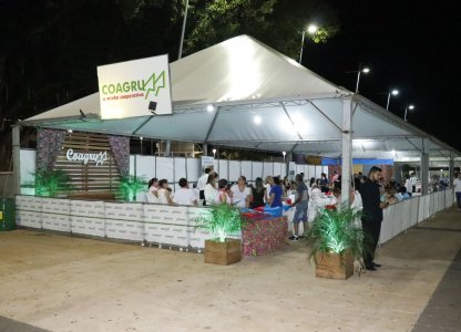 Coopermulher participa de Jantar Beneficente em Ubiratã