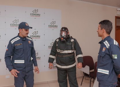 Coagru doa Equipamento de Proteção Respiratória para a Defesa Civil de Ubiratã