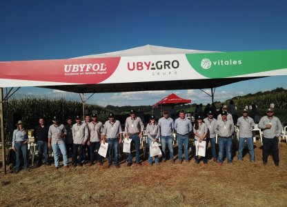 Agrônomos da Coagru participam da Ubytech em Dois Vizinhos