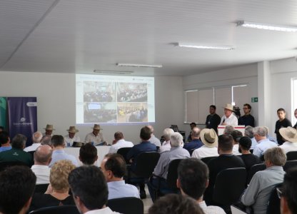 Reunião de líderes de cooperativas debatem futuro do setor