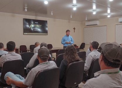 Coagru promove Alinhamento Técnico com equipe de insumos e empresas parceiras