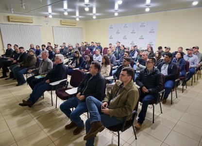 Do plantio à colheita  Área técnica e bens de fornecimento se reúnem
