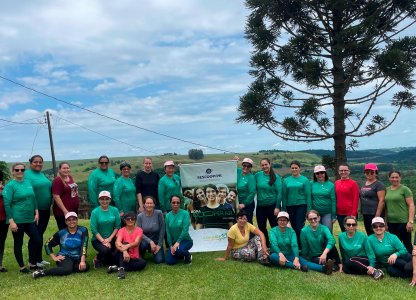 Coopermulher da Coagru participa de Treinamento Vivencial