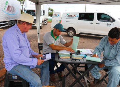 Coagru realiza coleta itinerante em Ubiratã