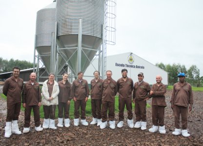 Associados avicultores participaram de treinamento