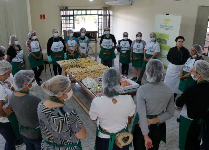 Integrantes do Coopermulher participam de Curso de Culinária