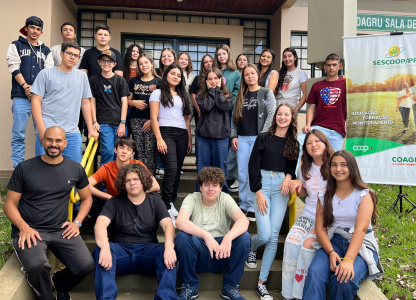 Jovens participam do 1º encontro do Programa LiderCoop  Fase I da Coagru