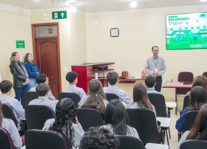 educacao-digital-e-prevencao-a-violencia-sao-temas-de-palestra-na-coagru