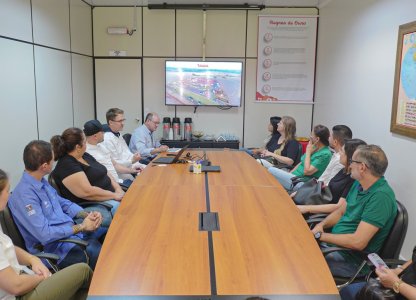 Coagru promove visita à Unitá com Secretários Municipais de Saúde e responsáveis por Agências do Tra