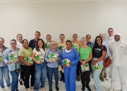 liderancas-do-coopermulher-da-coagru-visitam-instalacoes-da-unita