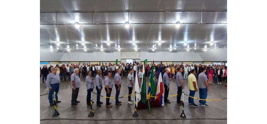 Comemoramos 49 anos com soluções ao associado. Parabéns, Coagru!