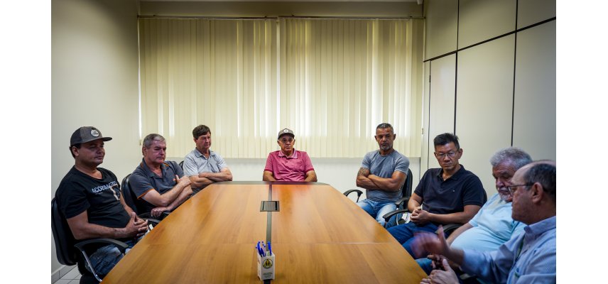 Associados da Coagru visitam a Unitá