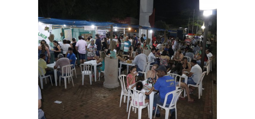 FEIRA DE FRUTOS DA GENTE E DA TERRA