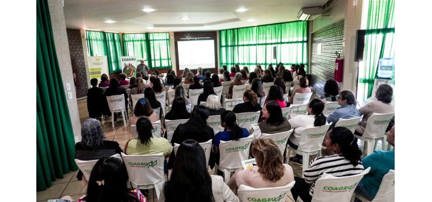 Coagru promove encontro do Projeto Viver Bem com foco em saúde, autoestima e qualidade de vida