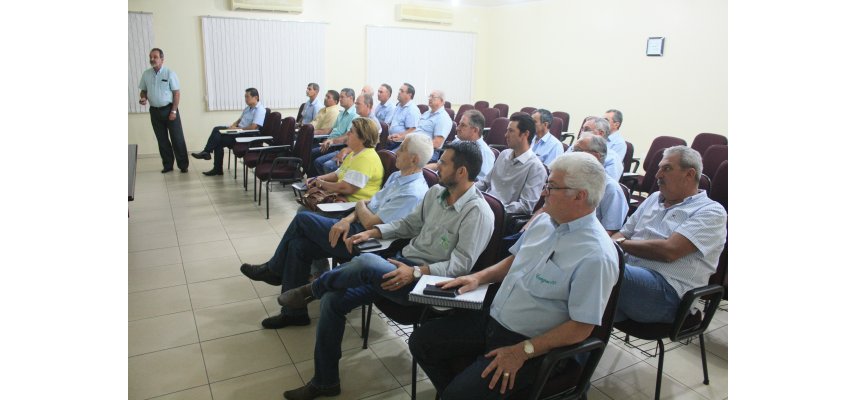 Auditoria Externa apresenta Relatório sobre as Demonstrações Contábeis de 2016