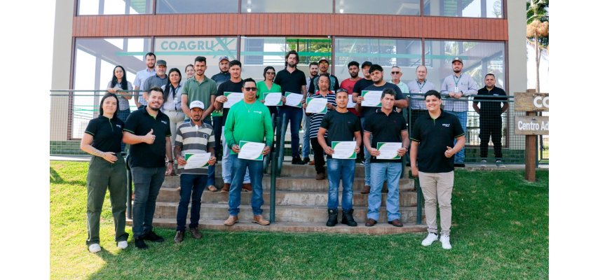 Coagru promove treinamento de Manutenção Preventiva de Gerador No dia 22 de agosto, a Coagru realizo