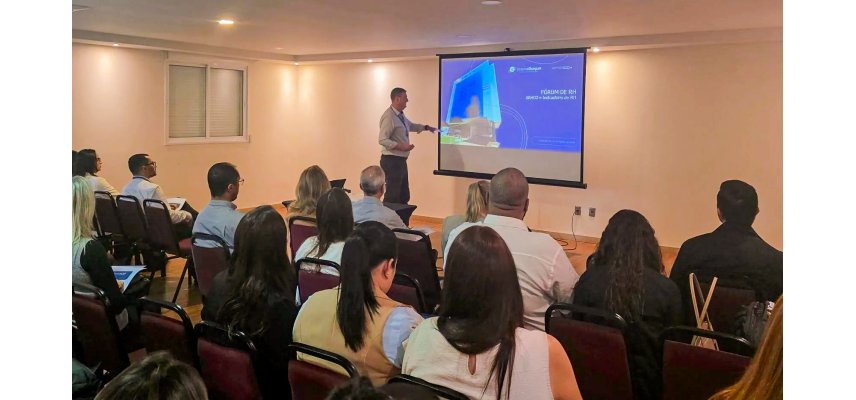 Coagru participa de Fórum de Recursos Humanos em Cascavel
