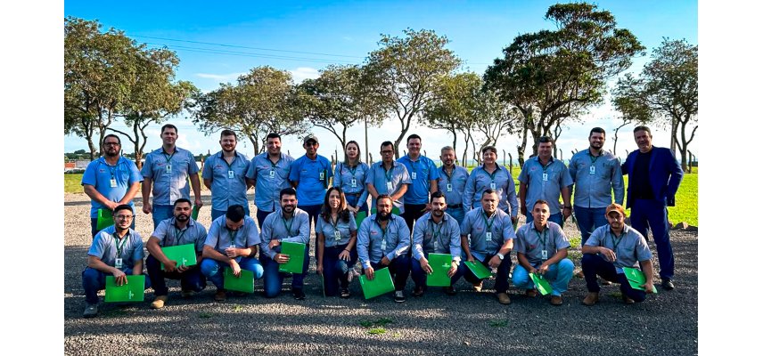 Coagru capacita equipe para aperfeiçoar Desempenho em Vendas