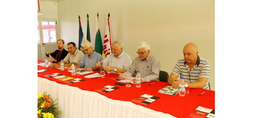 UNITÁ realiza AGO para prestação de contas de 2016